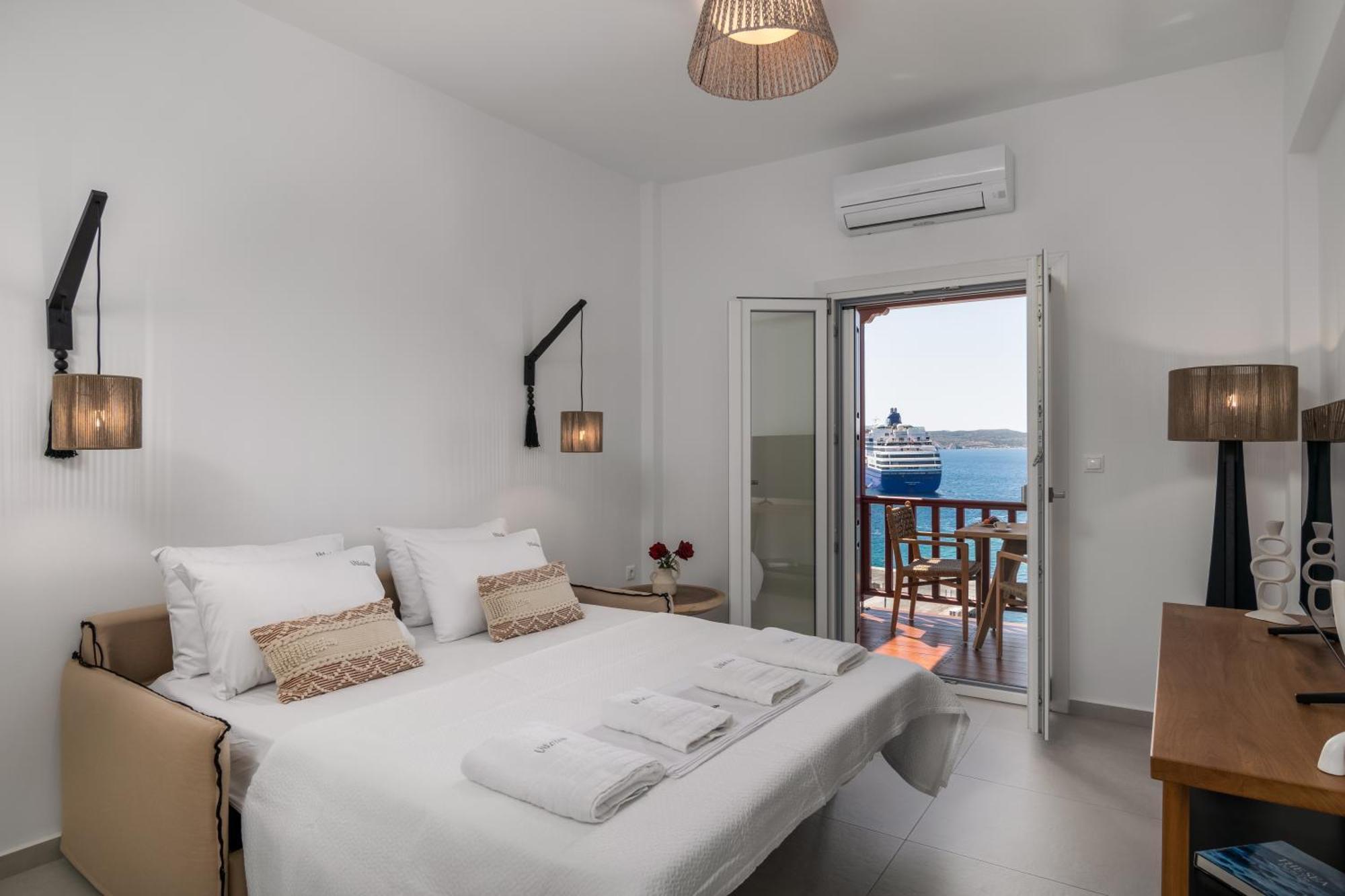 Vitalis Residences - Haven Suites Adamantas  ภายนอก รูปภาพ